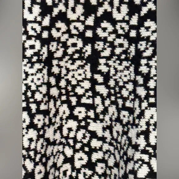Black and White Leopard Print Dress - Picture 10 of 12